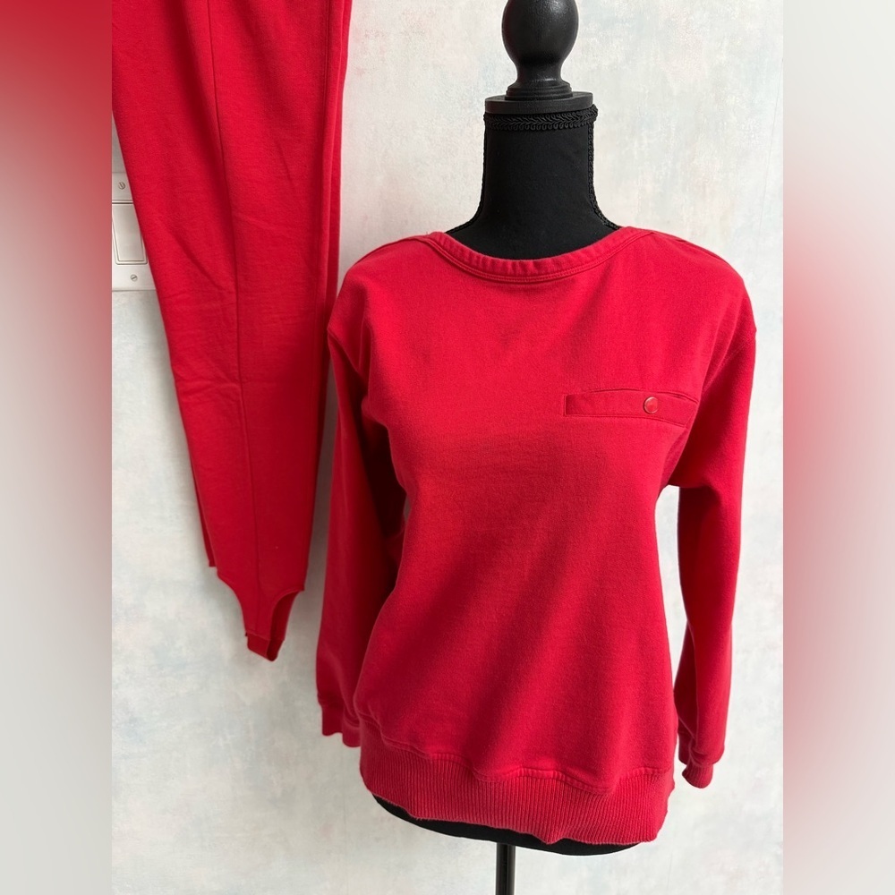 VTG Liz Red Sweatshirt and Pants Set